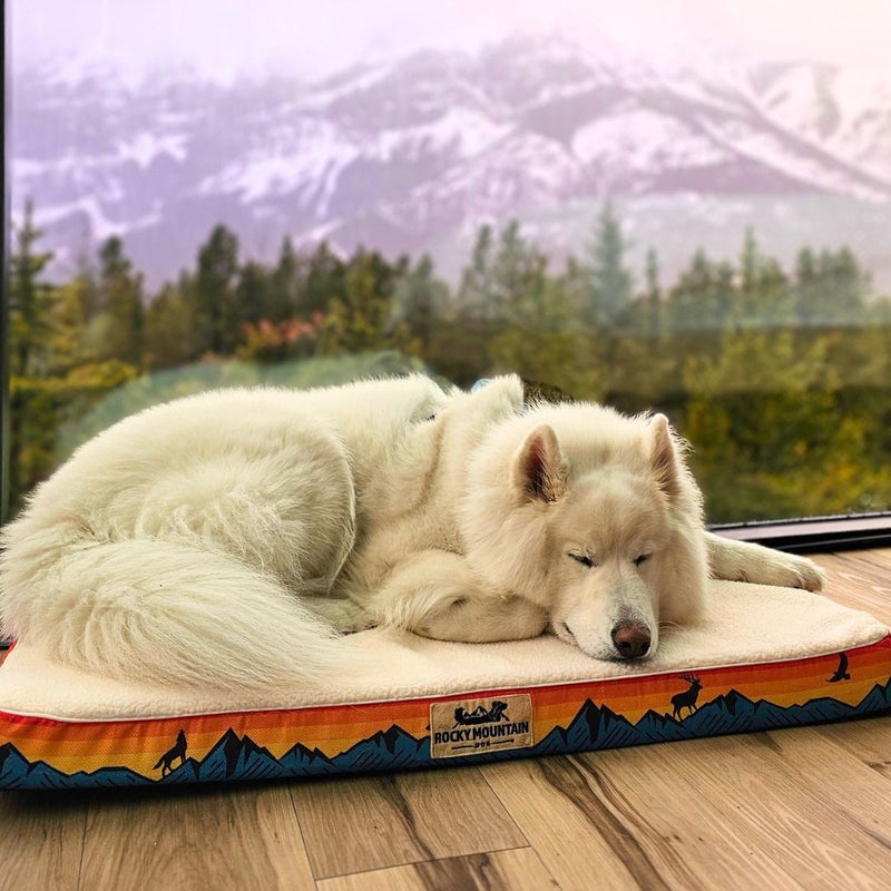 Load image into Gallery viewer, Banff Dog Bed
